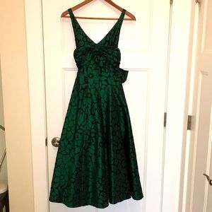 NightWay Emerald Green & Black Holiday / Christmas / Winter Cocktail Dress